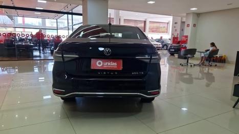 VOLKSWAGEN Virtus 1.0 4P 200 TSI FLEX HIGHLINE AUTOM�TICO, Foto 4