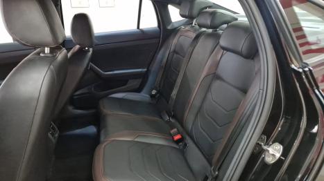 VOLKSWAGEN Virtus 1.0 4P 200 TSI FLEX HIGHLINE AUTOM�TICO, Foto 10