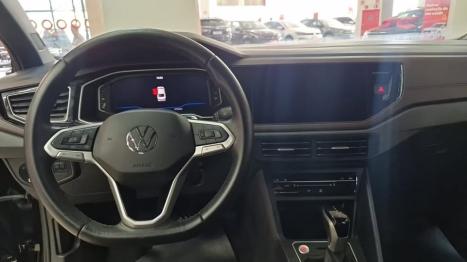 VOLKSWAGEN Virtus 1.0 4P 200 TSI FLEX HIGHLINE AUTOM�TICO, Foto 12