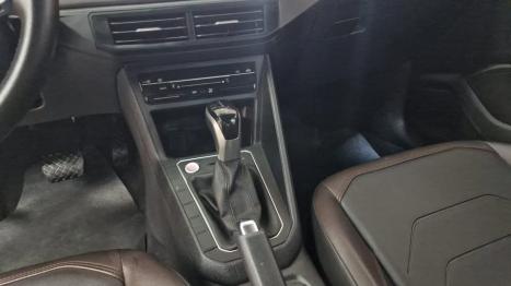 VOLKSWAGEN Virtus 1.0 4P 200 TSI FLEX HIGHLINE AUTOM�TICO, Foto 13