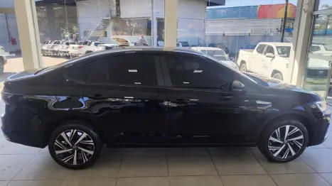 VOLKSWAGEN Virtus 1.0 4P 200 TSI FLEX HIGHLINE AUTOMÁTICO, Foto 5