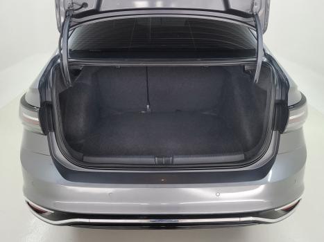 VOLKSWAGEN Virtus 1.0 4P 200 TSI FLEX COMFORTLINE AUTOM�TICO, Foto 8