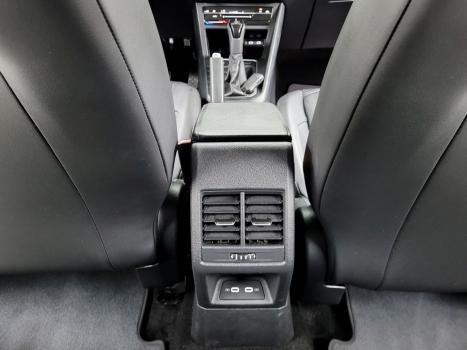 VOLKSWAGEN Virtus 1.0 4P 200 TSI FLEX COMFORTLINE AUTOM�TICO, Foto 13