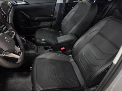 VOLKSWAGEN Virtus 1.0 4P 200 TSI FLEX COMFORTLINE AUTOM�TICO, Foto 11