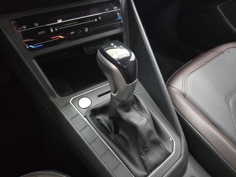 VOLKSWAGEN Virtus 1.0 4P 200 TSI FLEX HIGHLINE AUTOM�TICO, Foto 8