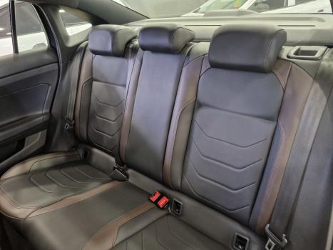 VOLKSWAGEN Virtus 1.0 12V 4P 200 TSI HIGHLINE AUTOM�TICO, Foto 17