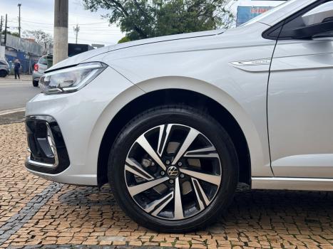 VOLKSWAGEN Virtus 1.0 4P 200 TSI FLEX HIGHLINE AUTOMÁTICO, Foto 7