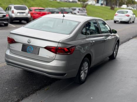 VOLKSWAGEN Virtus 1.0 4P 200 TSI FLEX COMFORTLINE AUTOMÁTICO, Foto 4