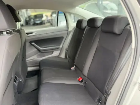 VOLKSWAGEN Virtus 1.0 4P 200 TSI FLEX COMFORTLINE AUTOMÁTICO, Foto 11