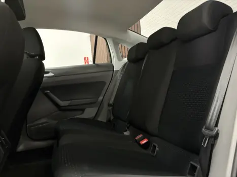 VOLKSWAGEN Virtus 1.0 4P 200 TSI FLEX COMFORTLINE AUTOMÁTICO, Foto 10