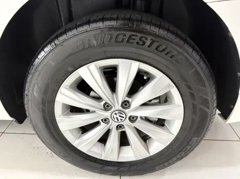 VOLKSWAGEN Virtus 1.0 4P 200 TSI FLEX COMFORTLINE AUTOMÁTICO, Foto 11