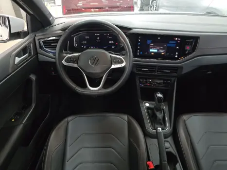 VOLKSWAGEN Virtus 1.0 4P 200 TSI FLEX HIGHLINE AUTOMÁTICO, Foto 10