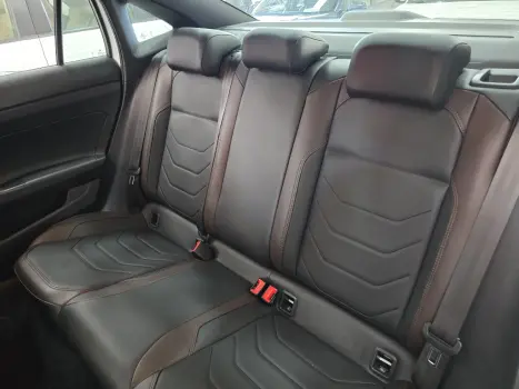 VOLKSWAGEN Virtus 1.0 4P 200 TSI FLEX HIGHLINE AUTOMÁTICO, Foto 16