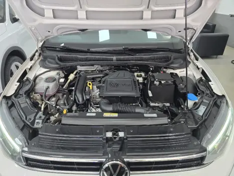 VOLKSWAGEN Virtus 1.0 4P 200 TSI FLEX HIGHLINE AUTOMÁTICO, Foto 19