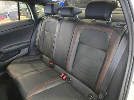 VOLKSWAGEN Virtus 1.0 12V 4P 200 TSI HIGHLINE AUTOMÁTICO, Foto 18