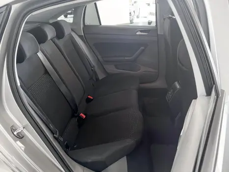 VOLKSWAGEN Virtus 1.0 4P 200 TSI FLEX COMFORTLINE AUTOMÁTICO, Foto 7