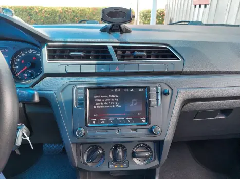 VOLKSWAGEN Voyage 1.6 4P FLEX AUTOMÁTICO, Foto 8 VOLKSWAGEN Voyage 1.6 4P FLEX AUTOMÁTICO, Foto 8