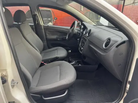 VOLKSWAGEN Voyage 1.6 4P TREND FLEX, Foto 10