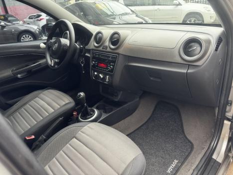 VOLKSWAGEN Voyage 1.6 4P FLEX HIGHLINE, Foto 8