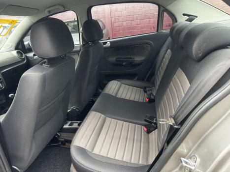 VOLKSWAGEN Voyage 1.6 4P FLEX HIGHLINE, Foto 14