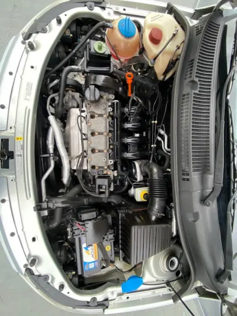 VOLKSWAGEN Voyage 1.6 4P FLEX, Foto 12