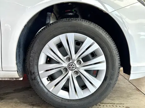 VOLKSWAGEN Voyage 1.0 4P FLEX, Foto 18