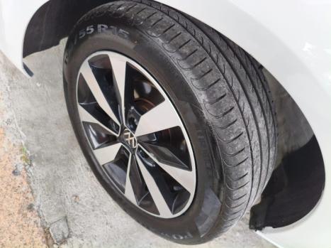 VOLKSWAGEN Voyage 1.6 4P CITY FLEX, Foto 5