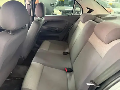 VOLKSWAGEN Voyage 1.0 4P TREND FLEX, Foto 8