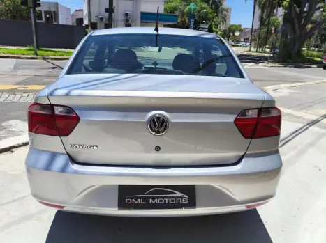 VOLKSWAGEN Voyage 1.6 4P FLEX MSI, Foto 6