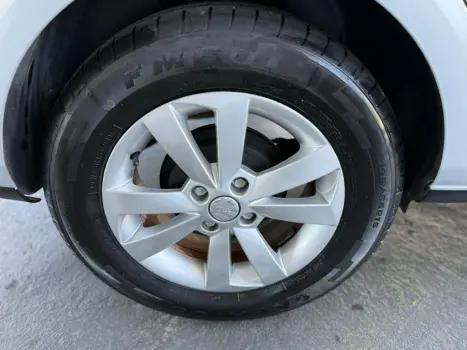 VOLKSWAGEN Voyage 1.6 4P FLEX HIGHLINE, Foto 7