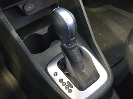 VOLKSWAGEN Voyage 1.6 4P FLEX MSI AUTOM�TICO, Foto 9