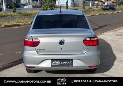 VOLKSWAGEN Voyage 1.6 4P FLEX, Foto 5