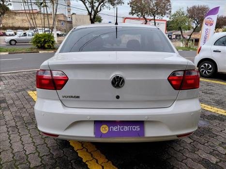 VOLKSWAGEN Voyage 1.0 4P FLEX, Foto 5