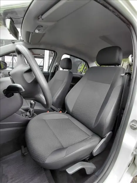 VOLKSWAGEN Voyage 1.0 4P FLEX, Foto 10