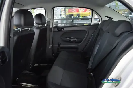 VOLKSWAGEN Voyage 1.6 4P FLEX, Foto 4