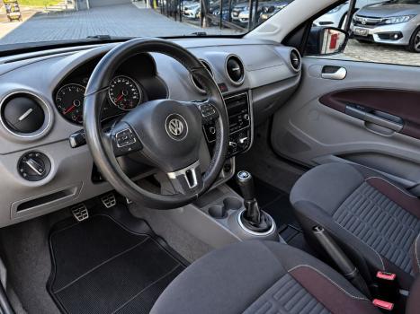 VOLKSWAGEN Voyage 1.6 4P FLEX HIGHLINE, Foto 8
