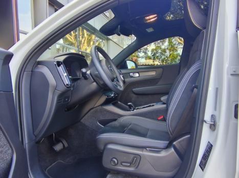 VOLVO C40 P6 4P ELETRIC RECHARGE PLUS, Foto 8