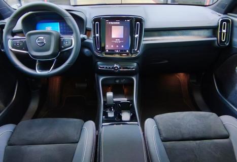 VOLVO C40 P6 4P ELETRIC RECHARGE PLUS, Foto 14