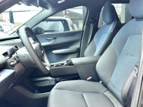 VOLVO EX30 51 KW 4P ELTRICO CORE, Foto 2