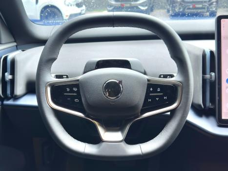 VOLVO EX30 51 KW 4P ELTRICO CORE, Foto 5