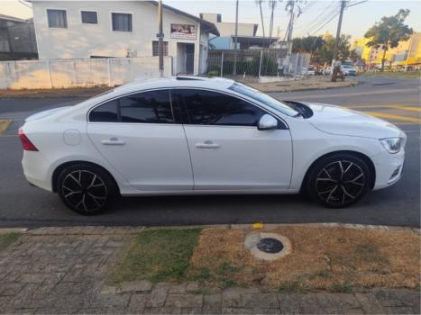 VOLVO S60 2.0 4P T6 R DESIGN AUTOMÁTICO, Foto 7