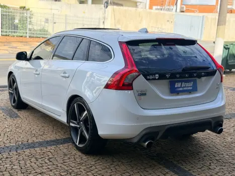 VOLVO V60 3.0 24V T6 R DESIGN TURBO AUTOM�TICO, Foto 6
