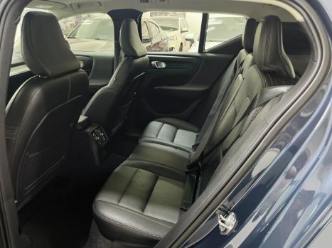 VOLVO XC40 1.5 16V 4P T5 RECHARGE H�BRIDO INSCRIPTION GEARTRONIC AUTOM�TICO, Foto 10