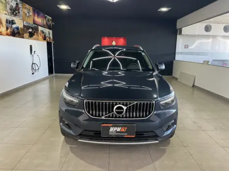 VOLVO XC40 1.5 16V 4P T5 RECHARGE H�BRIDO INSCRIPTION GEARTRONIC AUTOM�TICO, Foto 2