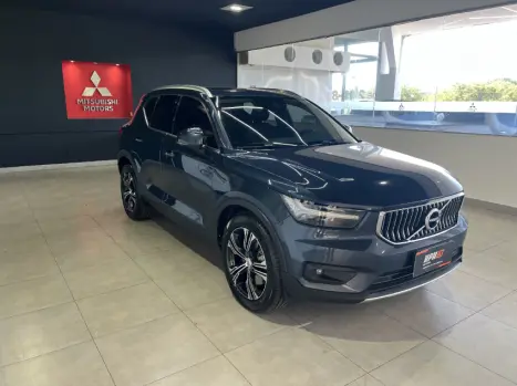 VOLVO XC40 1.5 16V 4P T5 RECHARGE H�BRIDO INSCRIPTION GEARTRONIC AUTOM�TICO, Foto 3