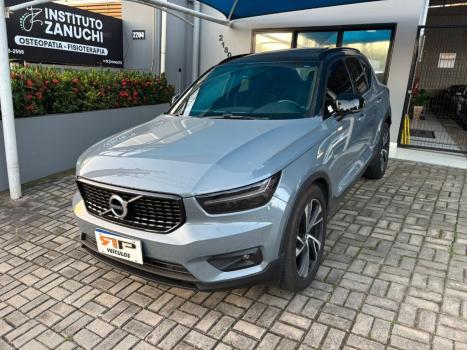 VOLVO XC40 2.0 16V 4P T5 TURBO R-DESIGN AWD GEARTRONIC AUTOM�TICO, Foto 3
