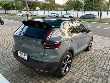 VOLVO XC40 2.0 16V 4P T5 TURBO R-DESIGN AWD GEARTRONIC AUTOM�TICO, Foto 4