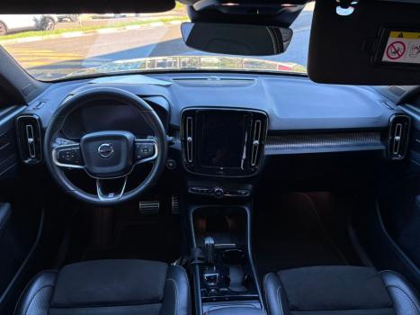 VOLVO XC40 2.0 16V 4P T5 TURBO R-DESIGN AWD GEARTRONIC AUTOM�TICO, Foto 7