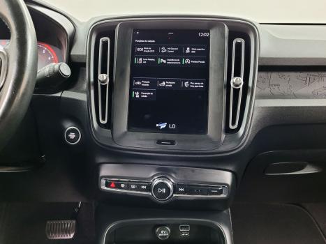 VOLVO XC40 2.0 16V 4P T4 TURBO GEARTRONIC AUTOMÁTICO, Foto 17