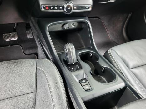 VOLVO XC40 2.0 16V 4P T4 TURBO GEARTRONIC AUTOMÁTICO, Foto 18